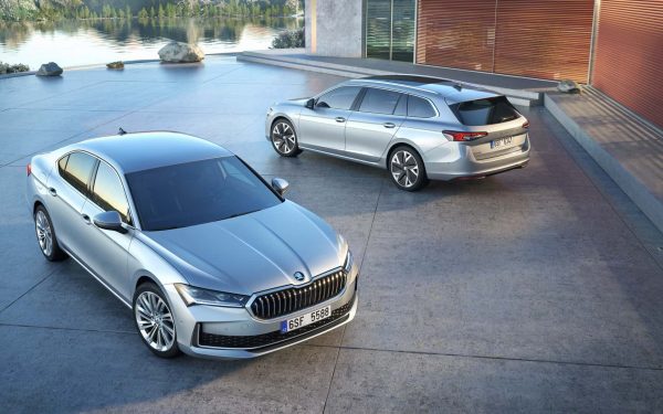 Nová Škoda Superb: solidní design a široká škála motorů