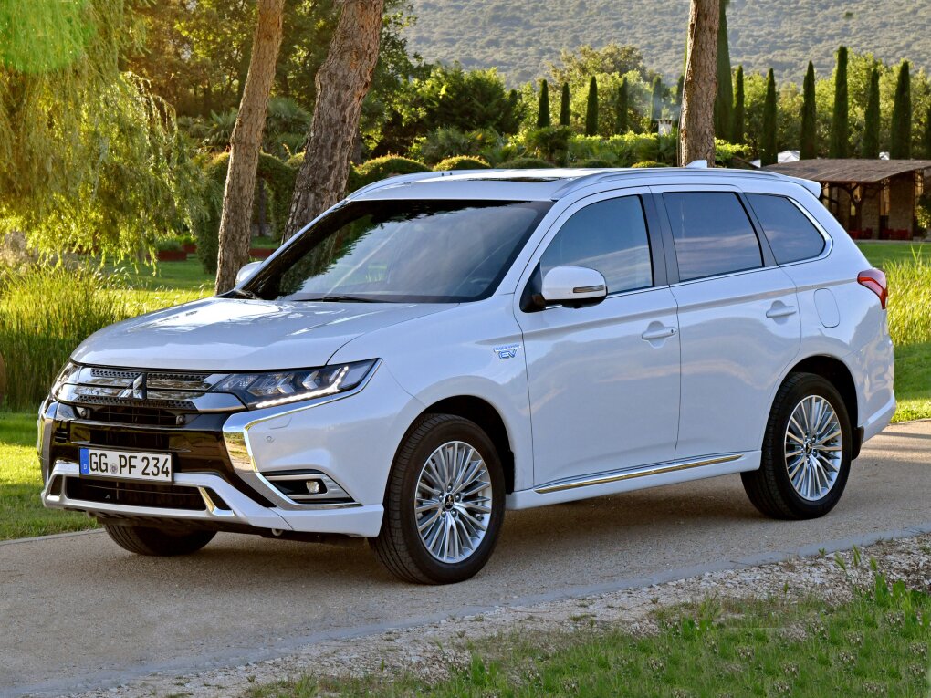 Mitsubishi Outlander 2012-2021 (GF0W, GG0W)