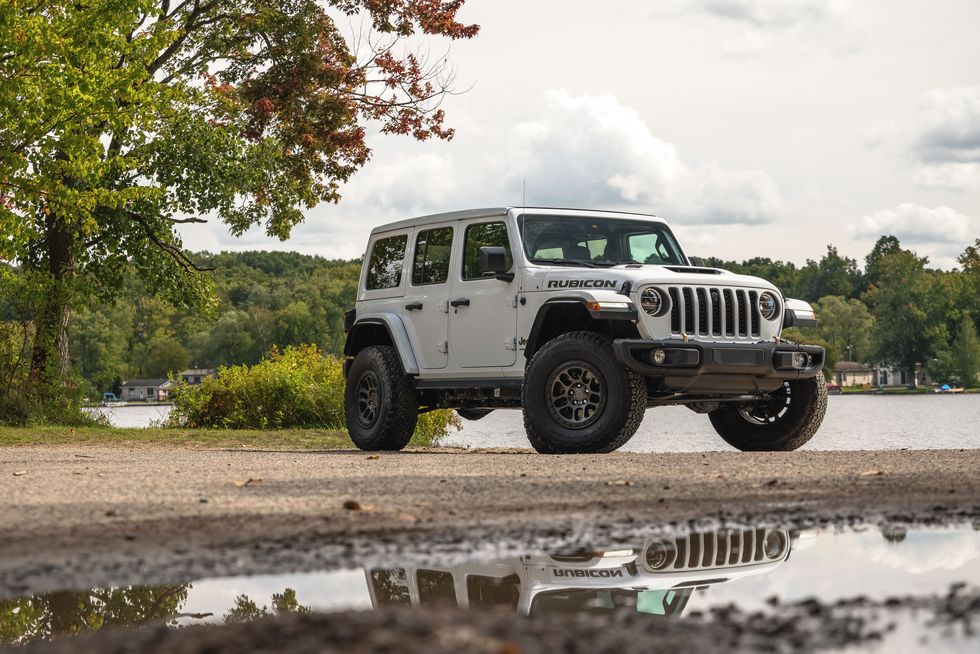 Jeep Wrangler Rubicon 392 s výkonem 470 koní údajně narazil na prašnou stezku