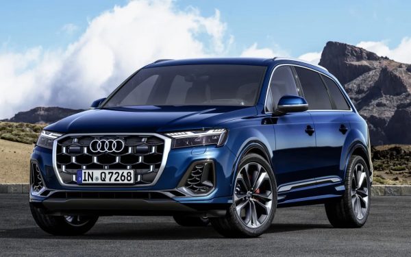 Obnovené Audi Q7 provádí jemné „puristické“ změny základního vzorce