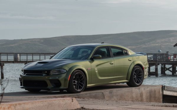 Dodge Charger, Chrysler 300 odvolán kvůli riziku výbuchu airbagu