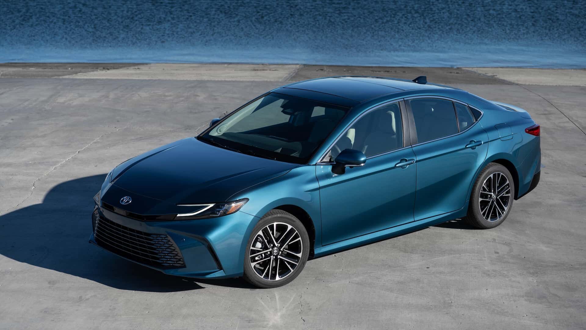 V USA se začala prodávat nová Toyota Camry